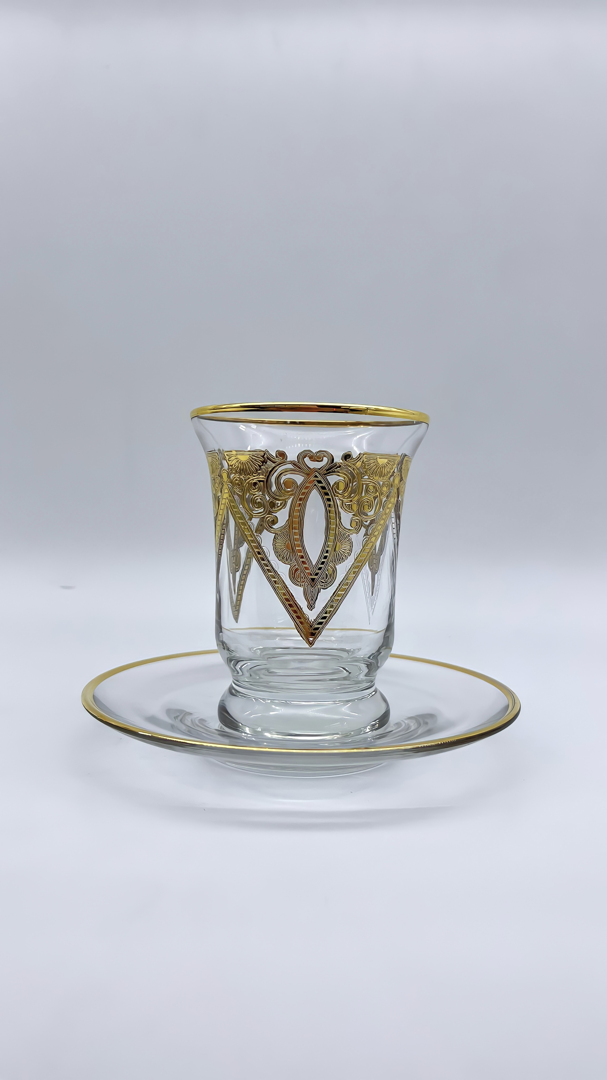 Lelis Glass