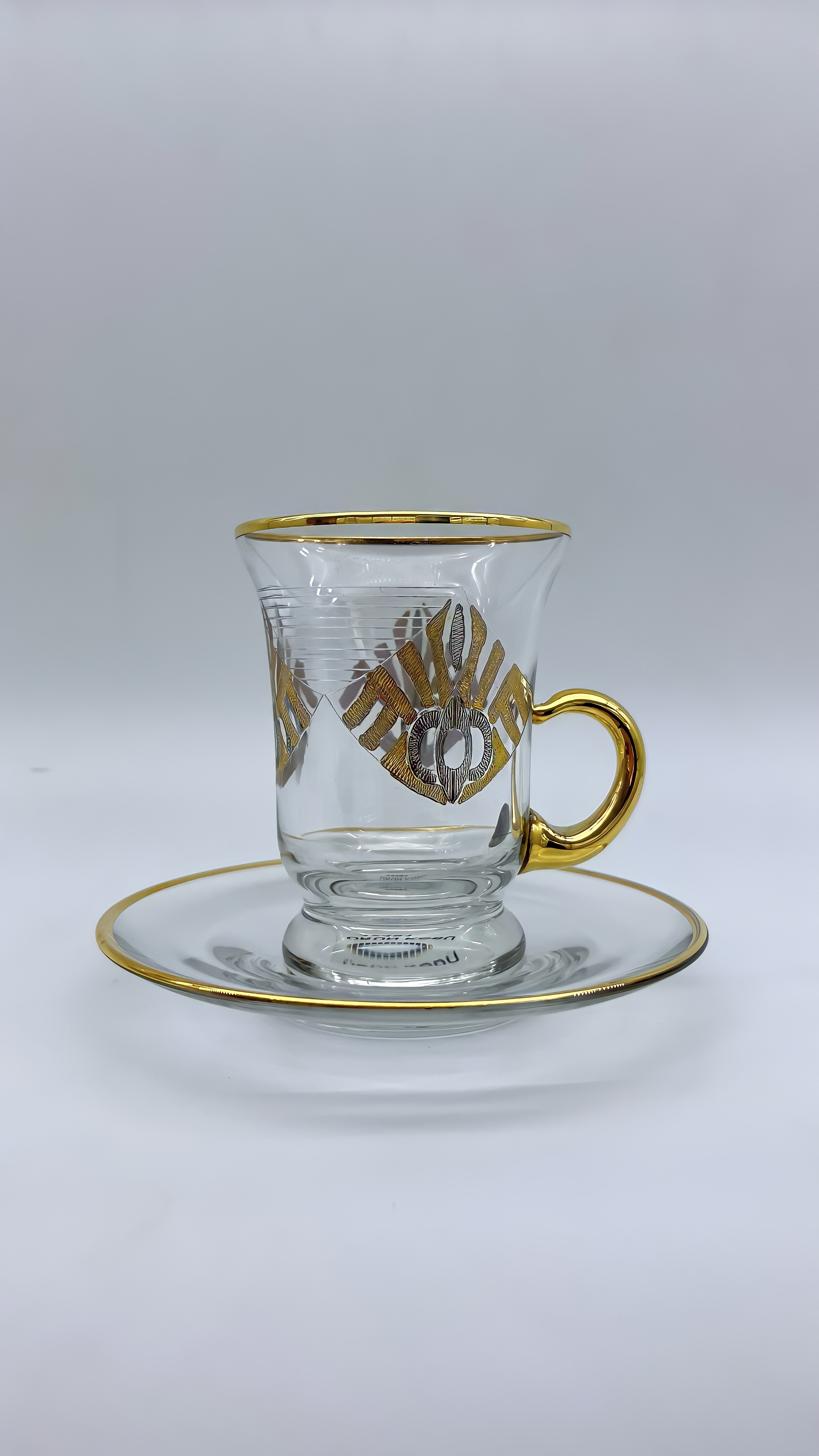 Lelis Glass