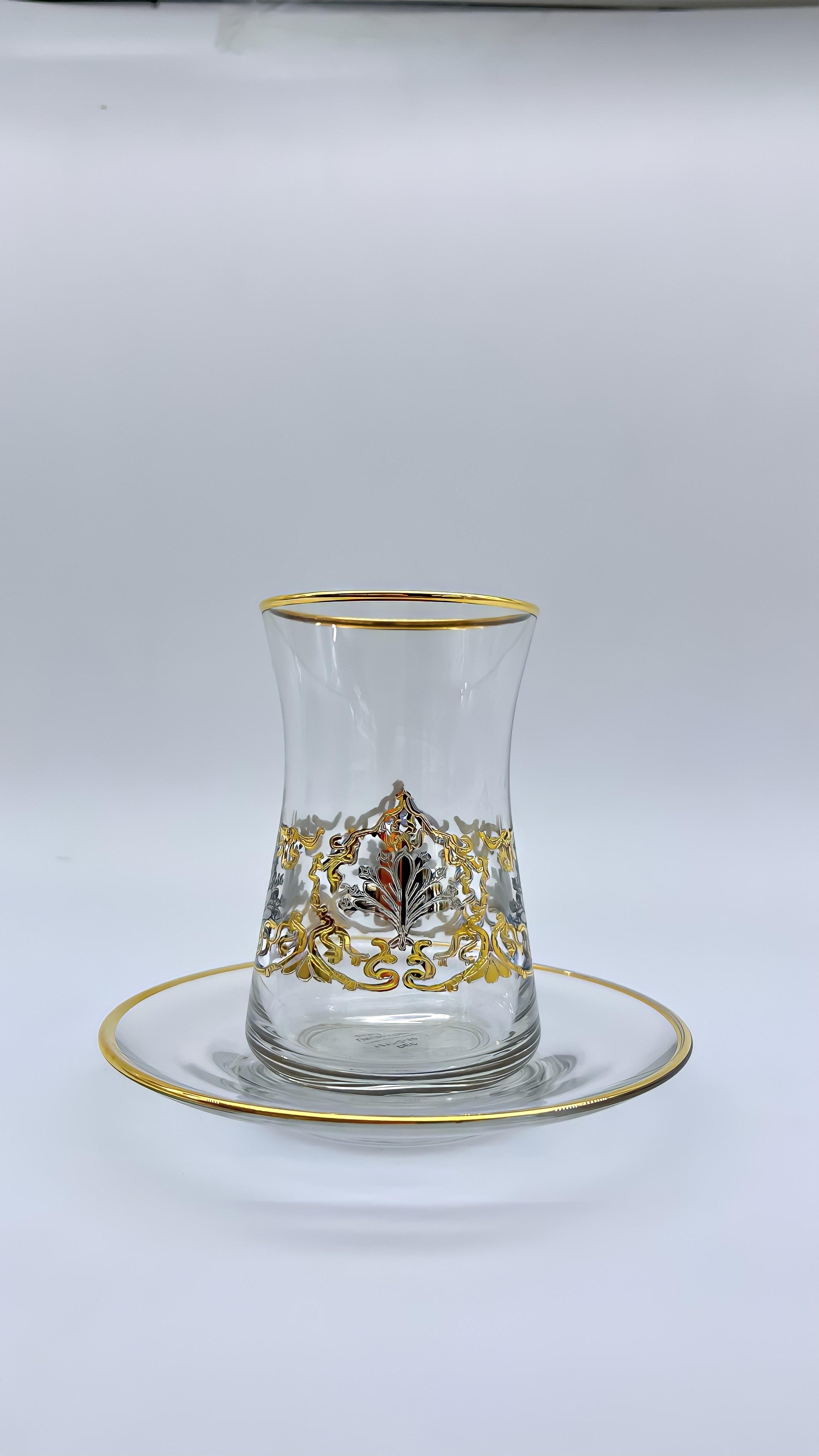 Lelis Glass